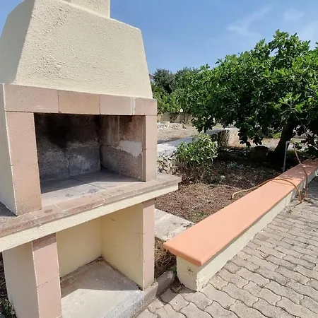 Lusia Con Piscina Privata A Pescoluse *